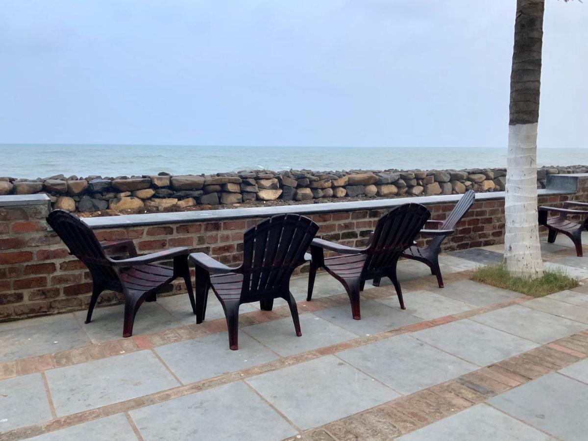 Mermaid Island Beach Resorts Ποντισερί Εξωτερικό φωτογραφία